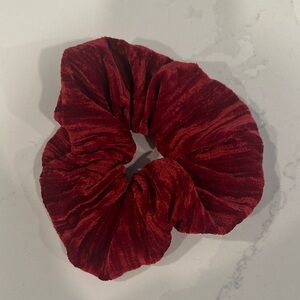 Sézane Velvet Scrunchie Hair Tie in Deep Red Velvet